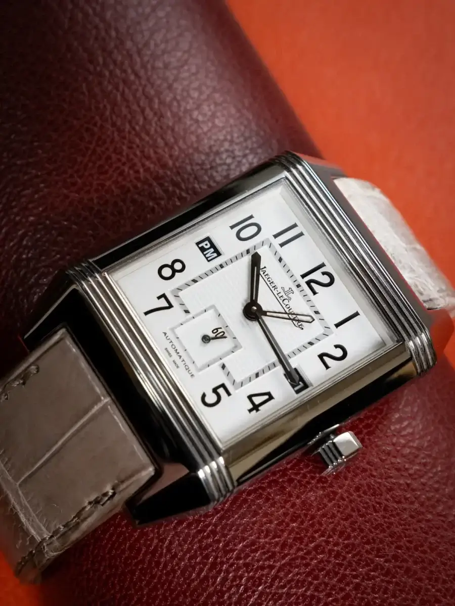 Q7008420/230.8.77 ジャガー・ルクルト レベルソ スクアドラ ホームタイム 松下庵 写真