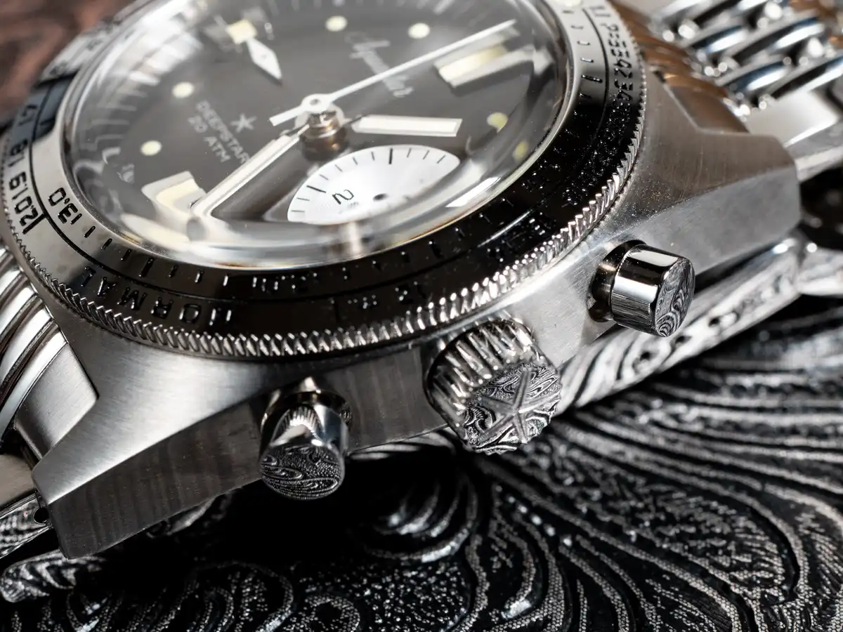 Deepstar 39mm Chronograph アクアスター Deepstar Chronograph レビュー 写真
