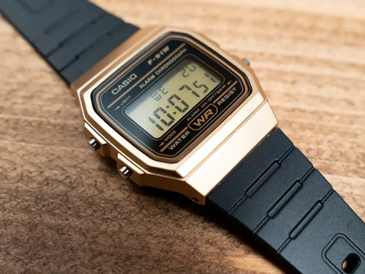 F-91W カシオ チープカシオ CASIO 写真