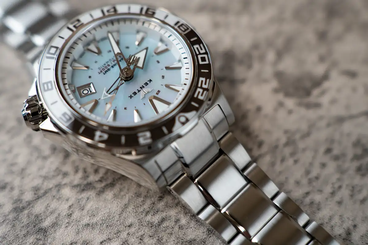 ケンテックス マリンGMT アイスブルーMOP S820X-12