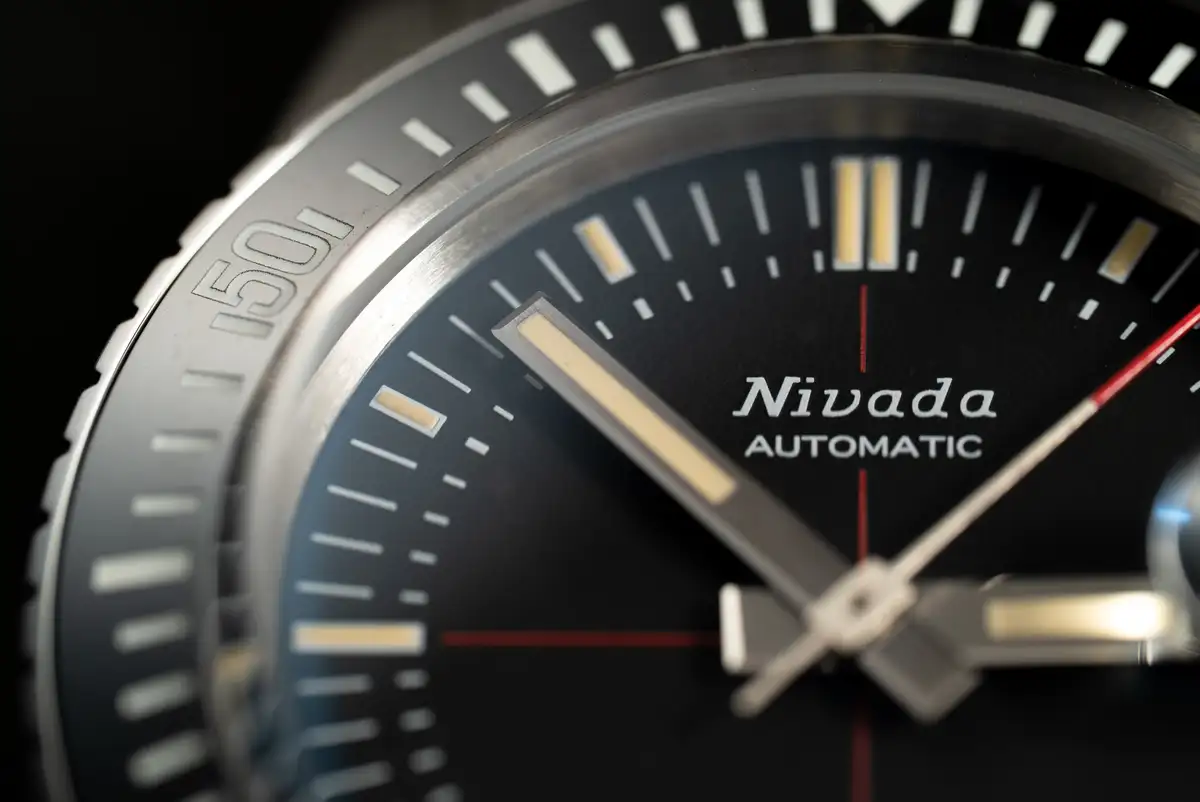 腕時計喫茶-Wristwatch-Tearoom- | 【購入・実写レビュー】テレコンで2.8倍も!! ソニー「100mm F2.8 Macro GM OSS」最大撮影倍率 1.4倍で〝腕時計を撮る〟 FE 100mm F2.8 Macro GM OSS 作例 撮影サンプル