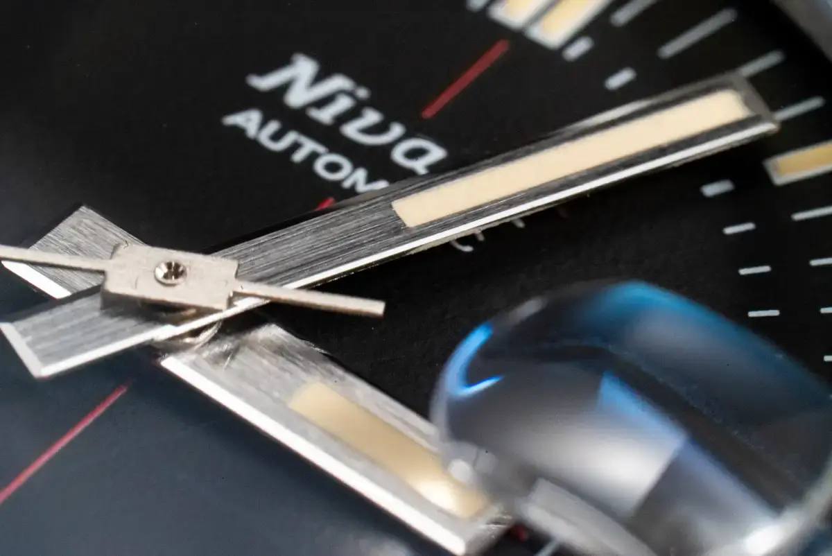 腕時計喫茶-Wristwatch-Tearoom- | 【購入・実写レビュー】テレコンで2.8倍も!! ソニー「100mm F2.8 Macro GM OSS」最大撮影倍率 1.4倍で〝腕時計を撮る〟 FE 100mm F2.8 Macro GM OSS 作例 撮影サンプル SEL20TC