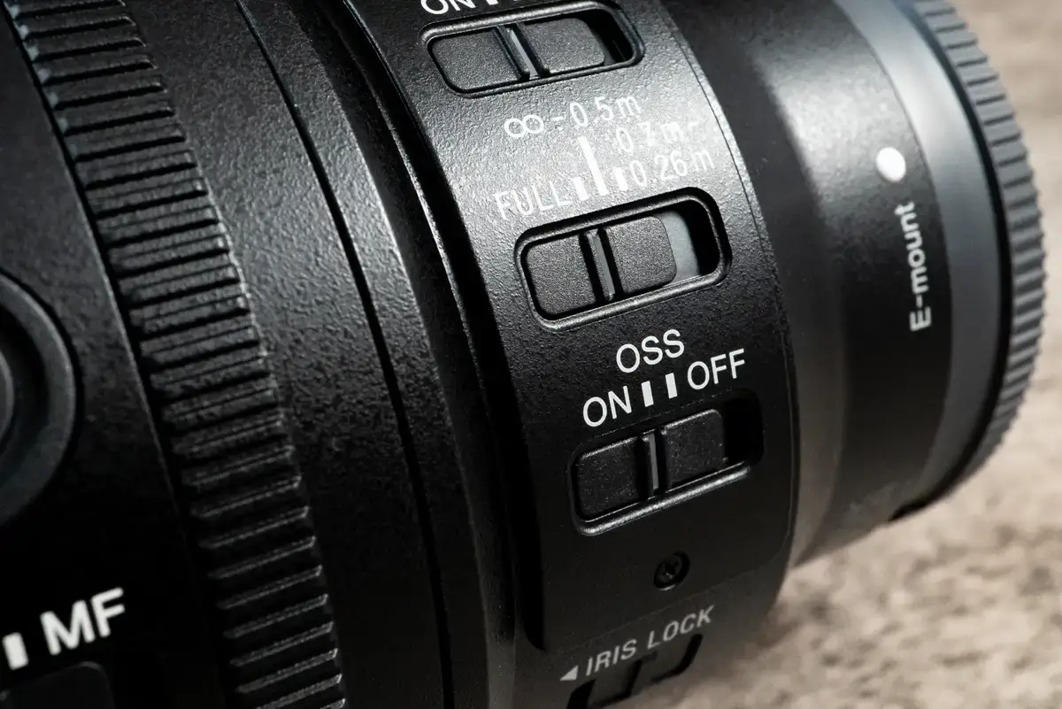 腕時計喫茶-Wristwatch-Tearoom- | 【購入・実写レビュー】テレコンで2.8倍も!! ソニー「100mm F2.8 Macro GM OSS」最大撮影倍率 1.4倍で〝腕時計を撮る〟 FE 100mm F2.8 Macro GM OSS マクロレンズ ソニー