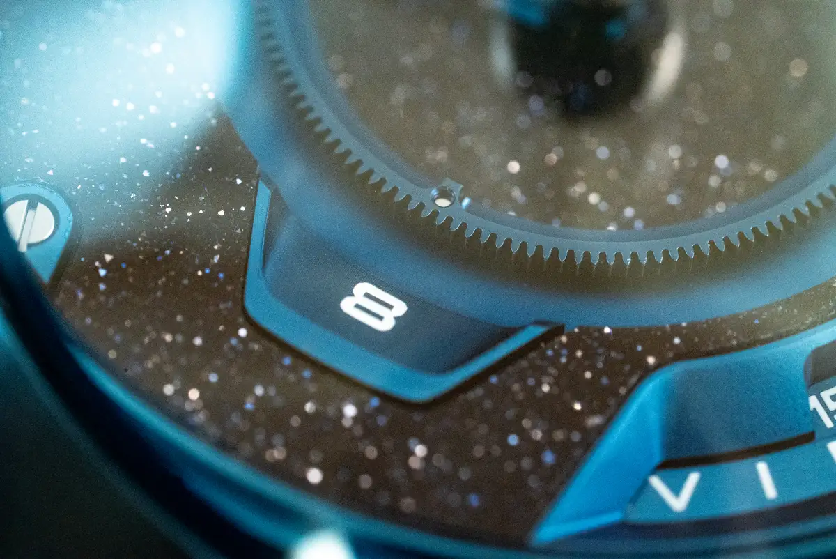 腕時計喫茶-Wristwatch-Tearoom- | 【自腹レビュー】61万6000円の〝買える天文時計〟SPACEONE(スペースワン)「TELLURIUM(テリリウム)」は何がスゴいのか?? SPACEONE TELLURIUM テリリウム 実機 天文機構 インデックス チタニウムケース ブルー アベンチュリンダイヤル