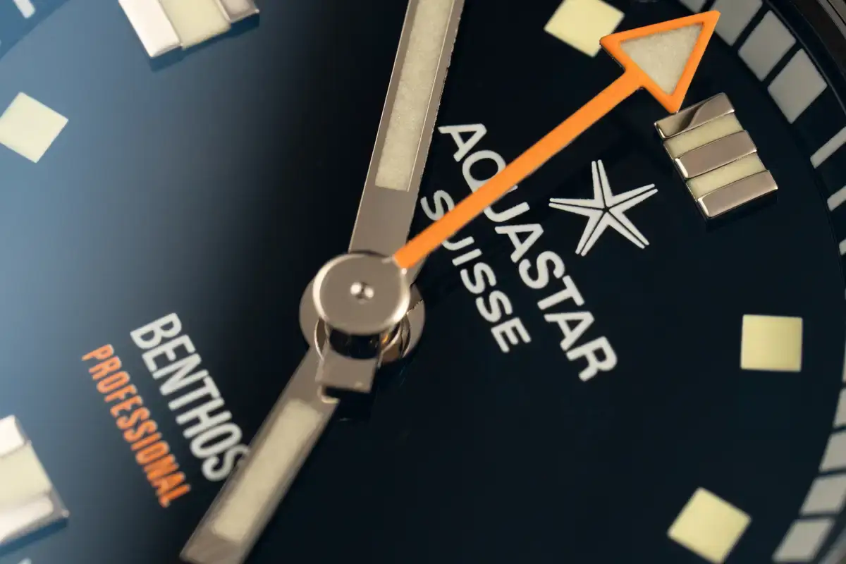 腕時計喫茶-Wristwatch-Tearoom- | Cラインの不可避な誘惑… アクアスター「ベンソス プロフェッショナル」購入記 AQUASTAR BENTHOS PROFESSIONAL アクアスター ベンソス プロフェッショナル 黒いダイバーズウォッチ