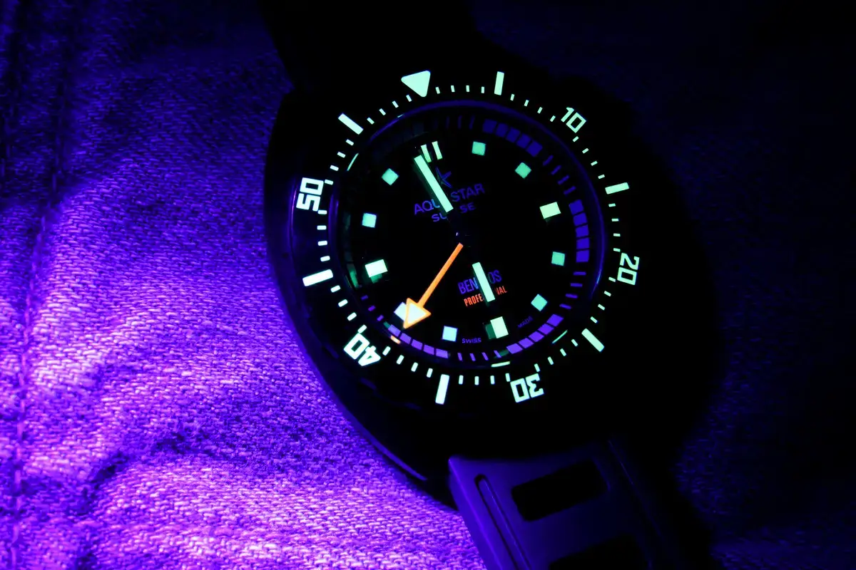 腕時計喫茶-Wristwatch-Tearoom- | Cラインの不可避な誘惑… アクアスター「ベンソス プロフェッショナル」購入記 AQUASTAR BENTHOS PROFESSIONAL アクアスター ベンソス プロフェッショナル 黒いダイバーズウォッチ