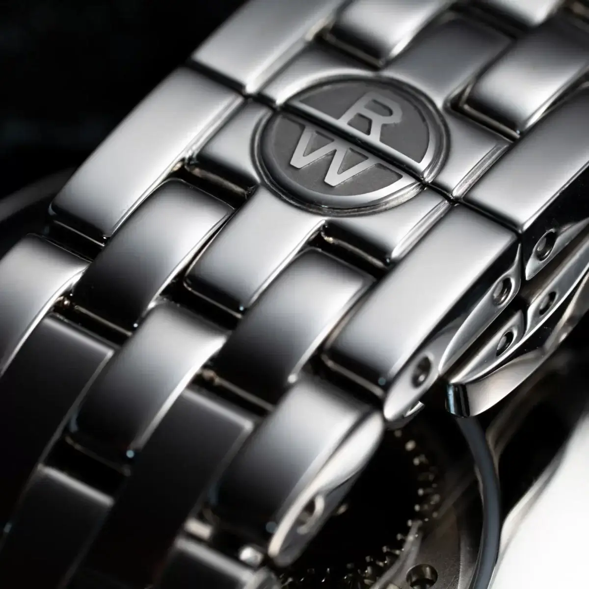 腕時計喫茶-Wristwatch-Tearoom- | レイモンド・ウェイルの新作オーバルケース「トッカータ ヘリテージ」とは、如何なるドレスウォッチなのか?? 腕時計喫茶-Wristwatch-Tearoom- | レイモンド・ウェイルの新作オーバルケース「トッカータ ヘリテージ」とは、如何なるドレスウォッチなのか??