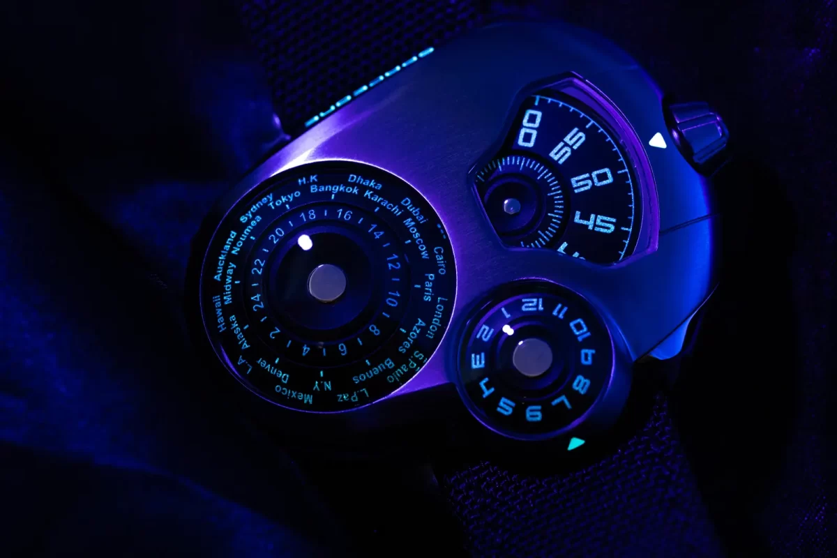 スペースワン ワールドタイマー チタニウム SpaceOne WORLDTIMER TITANIUM 蓄光 発光