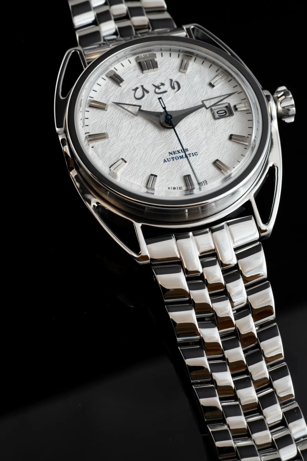 Hitori Watch ひとりウォッチ NEXUS ネクサス 正面 ブレスレット