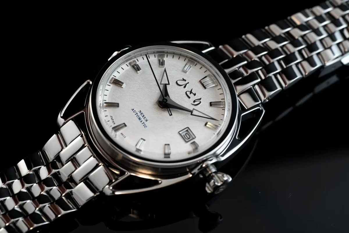 Hitori Watch ひとりウォッチ NEXUS ネクサス 全体