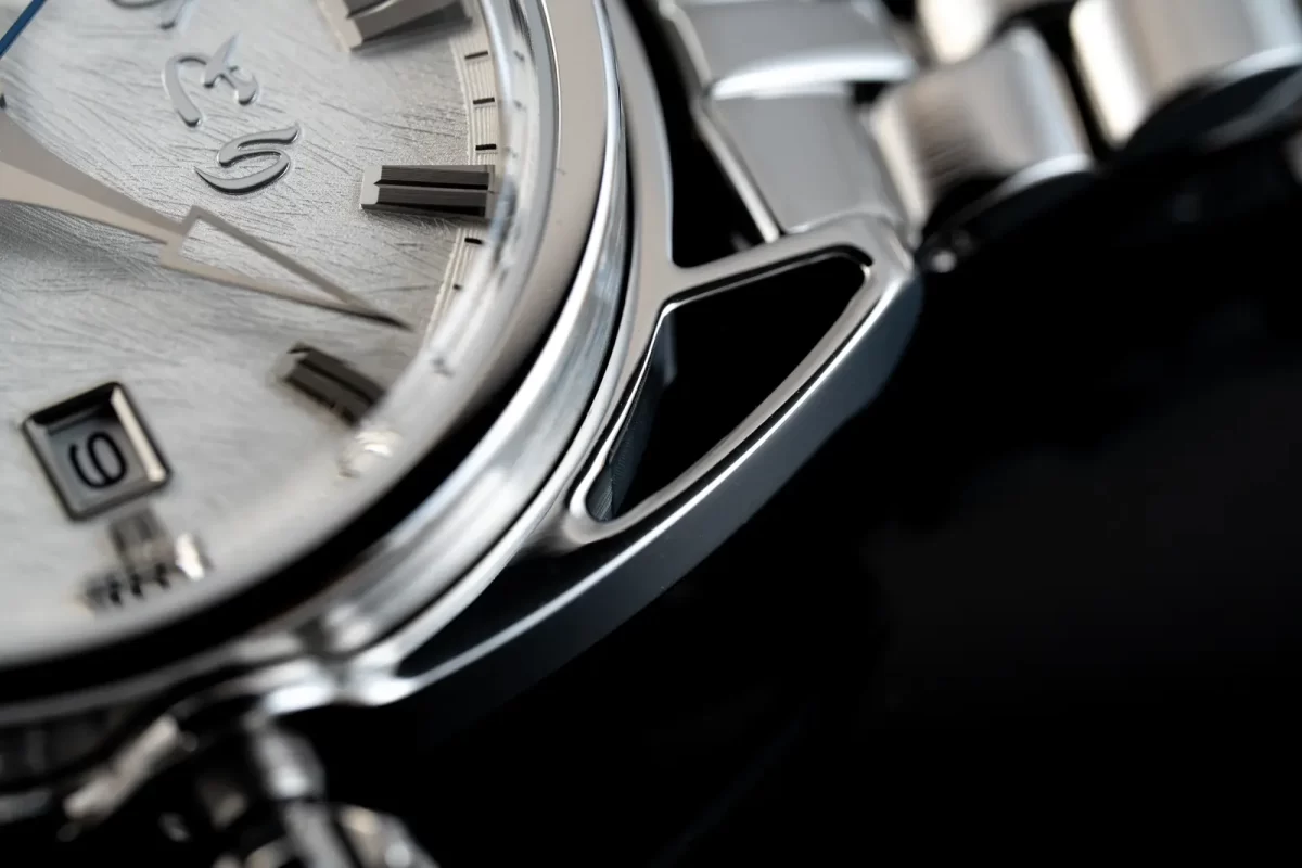 Hitori Watch ひとりウォッチ NEXUS ネクサス ラグ構造