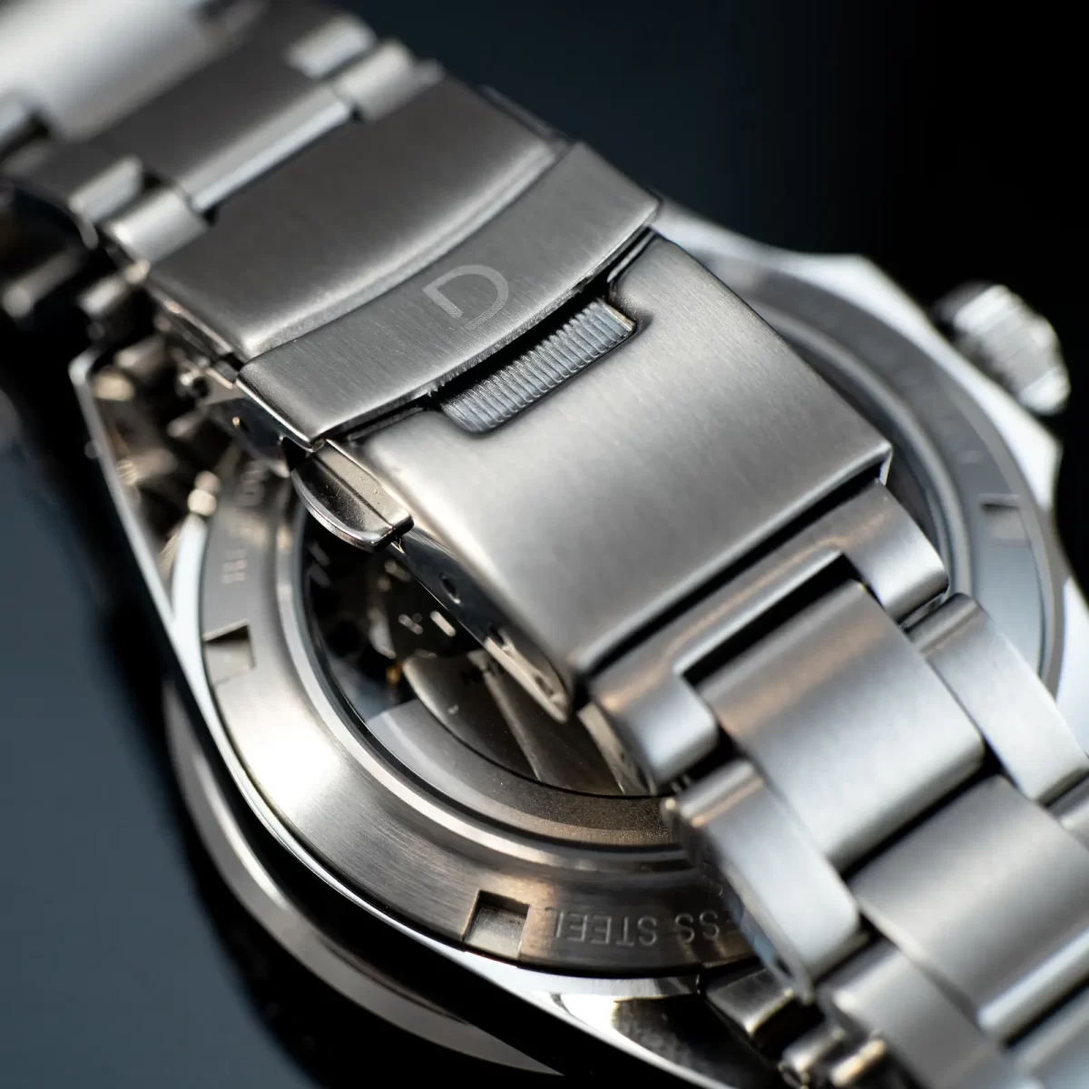 DIYウォッチキット ダイバーズ 40ミリ DIY Watch Club バックル マクロ