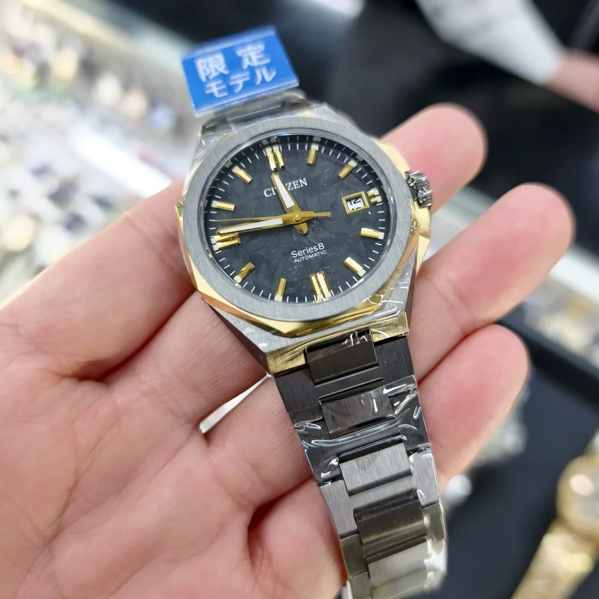 シチズン シリーズエイト NB6086-54E Series 8 Citizen 新製品 手のひら 載せる Cal.9051