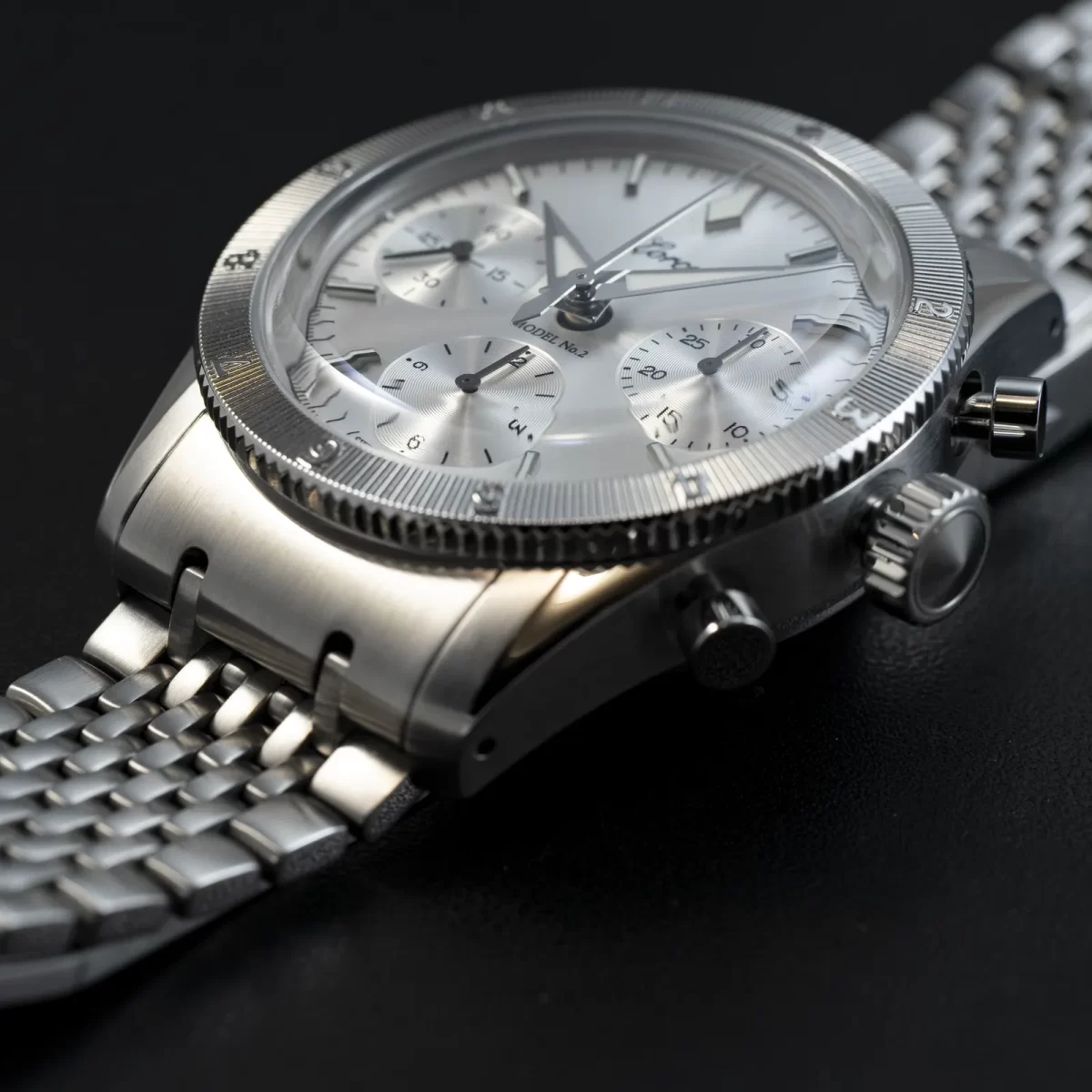 Lorca watch ロルカ モデル No.2 model シルバー サンレイ ダイヤル 側面 黒バック