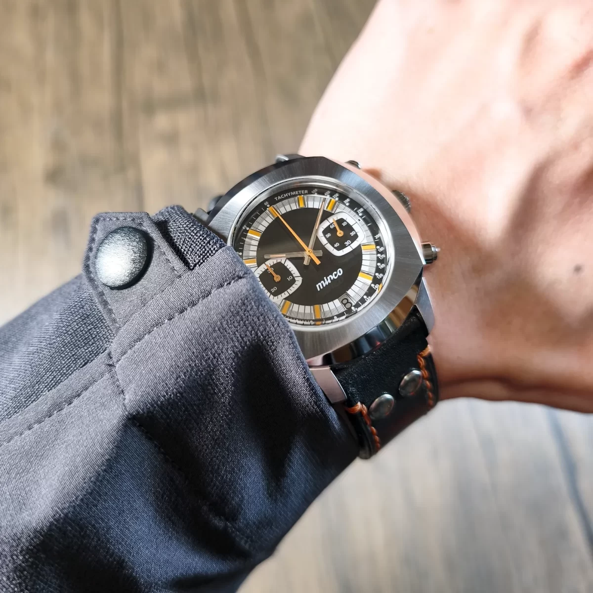 mirco TYPE-02 ミルコ Fukushima Watch フクシマウォッチ セクターダイヤル ブラック BB 装着